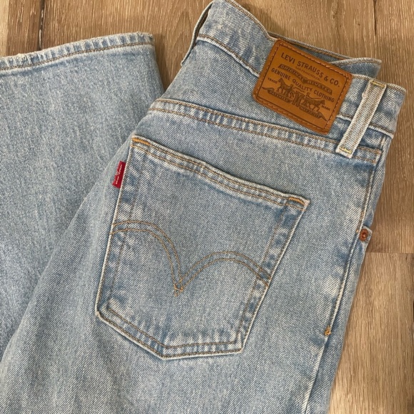 Levi's Ribcage Straight Ankle Jeans Size 26 - Picture 10 of 10